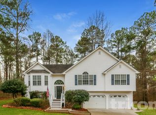 79 Paradise Trl, Douglasville, GA 30134
