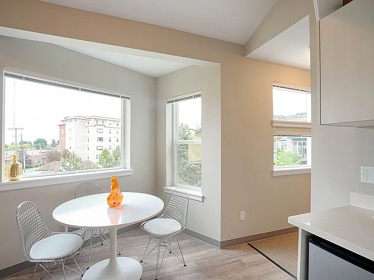 Madison 2.0 Studios — Photo 10