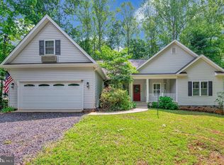 106 Cloverhill Ct, Locust Grove, VA 22508
