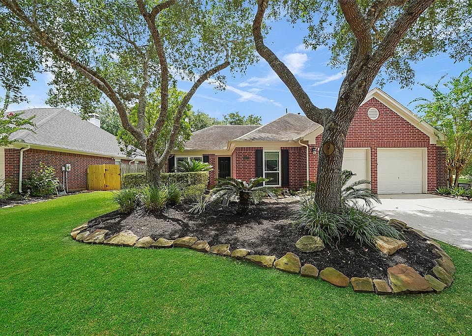 1st image of 3423 McMahon Way