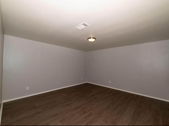 3rd image of 1999 Parkway Dr #102