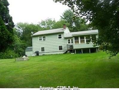 2nd image of 356 W Thompson Rd