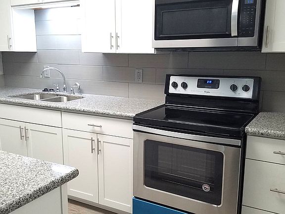 5th image of 14323 Brook Hollow Blvd Unit 14321