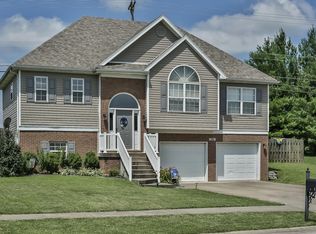 38 N Country Dr, Shelbyville, KY 40065