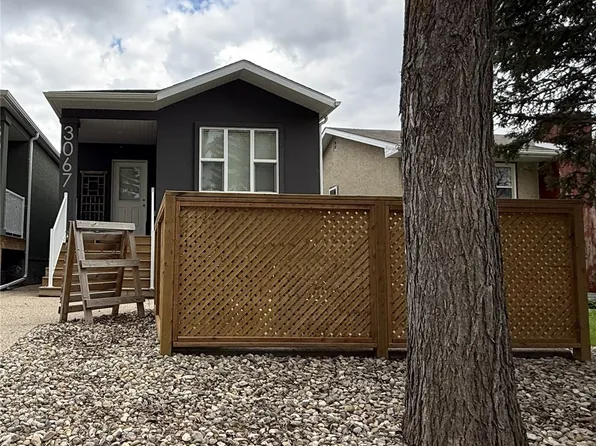 3067 Elphinstone Street, Regina, SK S4S 2A6