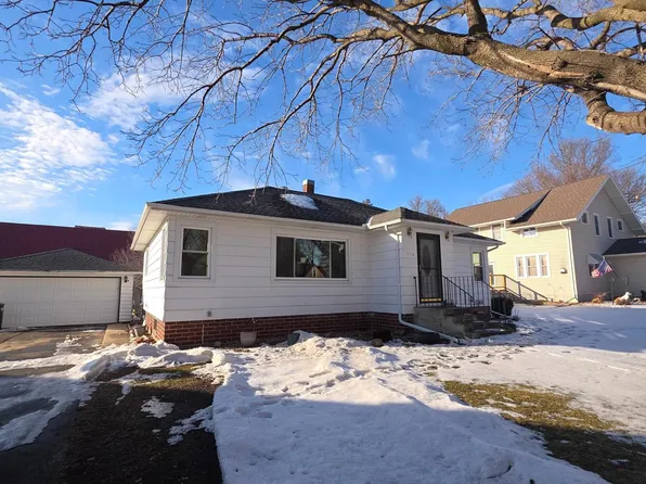 110 S 6th St, Kiester, MN 56051