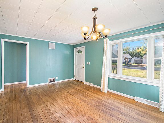 5th image of 1801 Eckener Dr