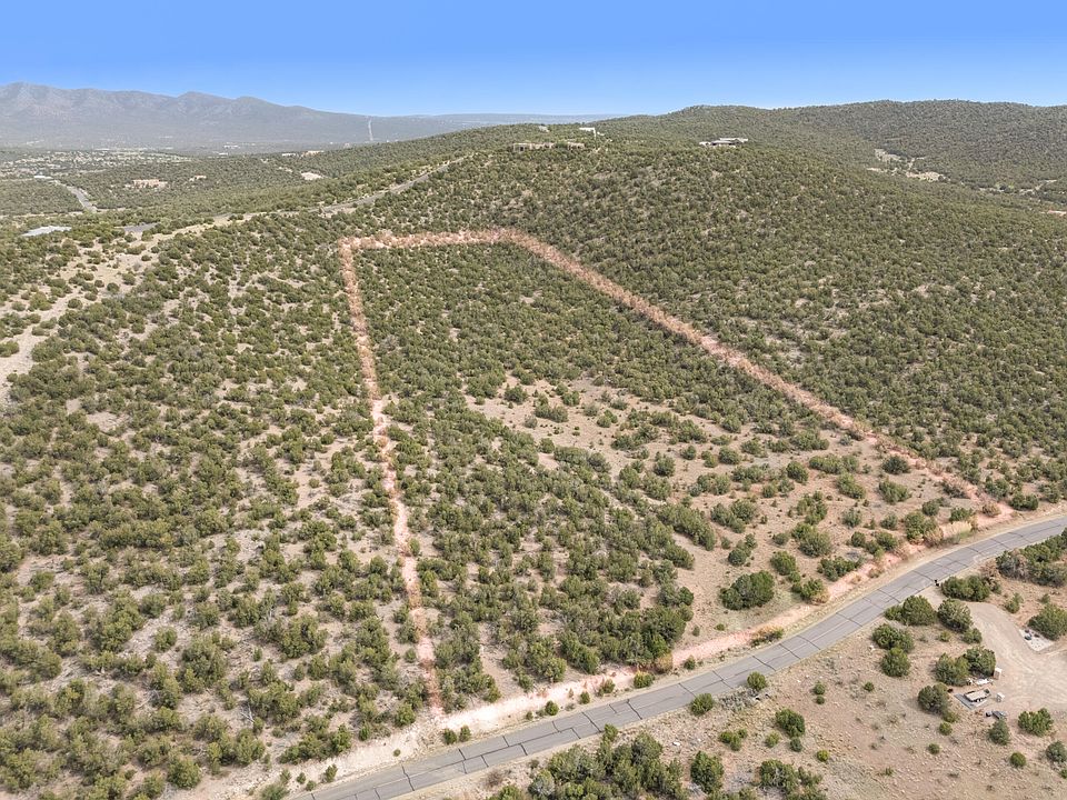 1st image of 16 Canon Escondido