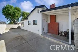1758 N Madera Ave — Photo 9