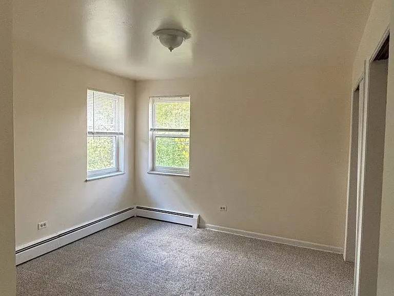 245 W Terra Cotta Ave #8 — Photo 4