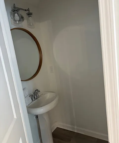 3589 Drexel St — Photo 13