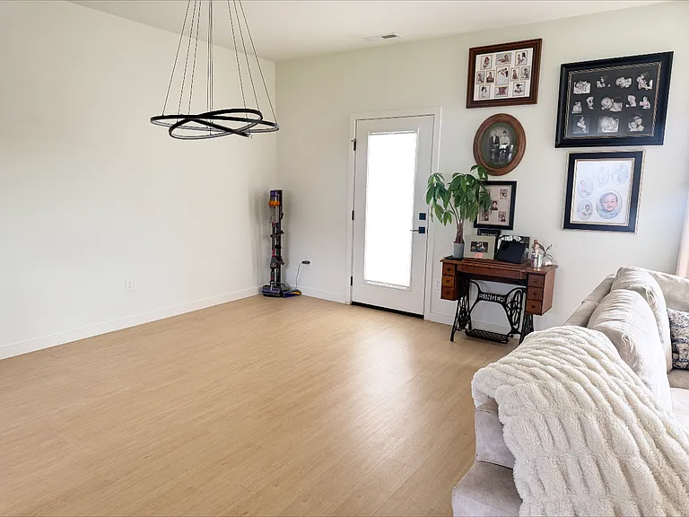 572 Enterprise Blvd #31 — Photo 6