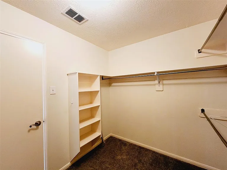 3115 Astor Ct — Photo 28