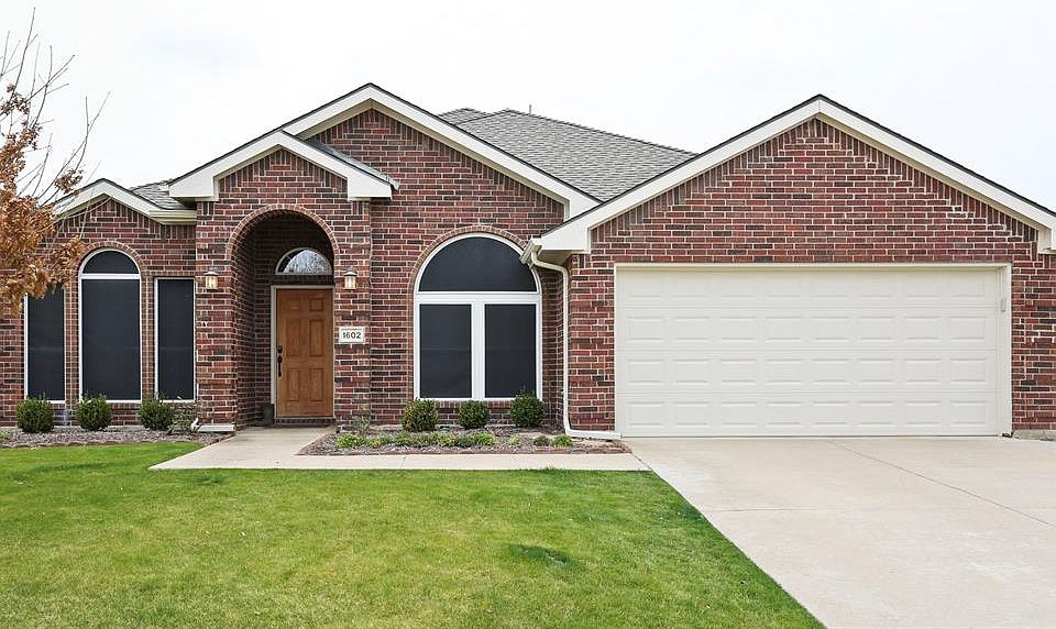 1st image of 1602 Autumn Glen Ct