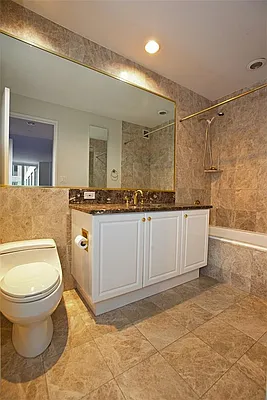 Sold by R New York | media 1