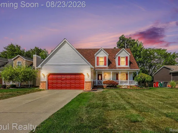 46309 Jasmine Ct, Chesterfield, MI 48047