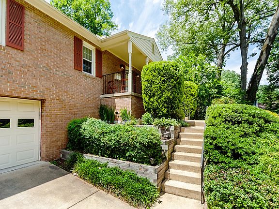 2nd image of 2816 N Yucatan St