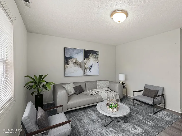 Townhomes @ Humboldt Village — Photo 31