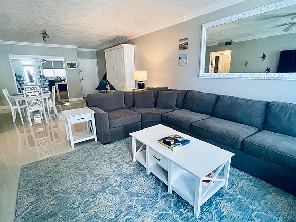 4th image of 4250 Galt Ocean Dr APT 14L