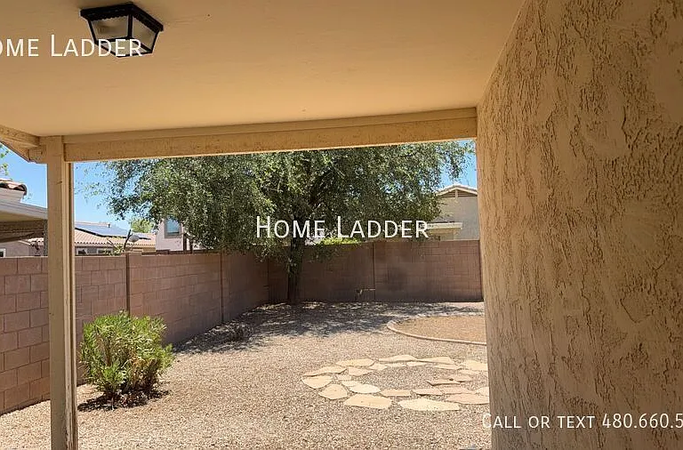 44871 W Gavilan Dr — Photo 15