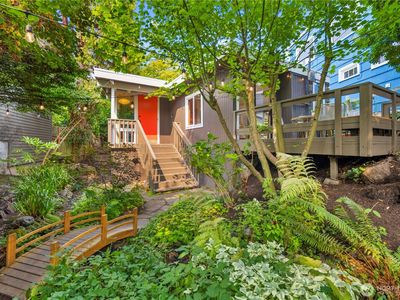 2632 NW North Beach Drive, Seattle, WA, 98117