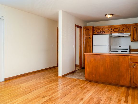 3rd image of 1907-1917 Colfax Ave S #1907-201