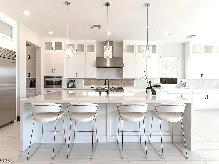 212 Carmel Sky St — Photo 4