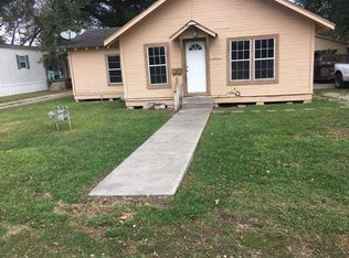 314 N Oak St, Sweeny, TX 77480