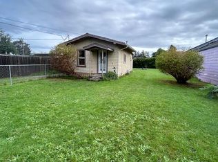 1353 Hoover St, Eureka, CA 95501