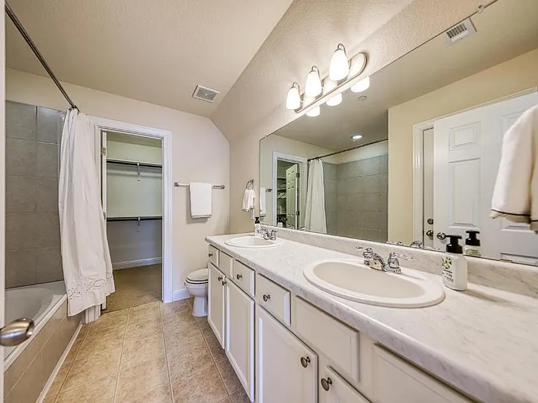 2304 S Lakeline Blvd #393 — Photo 15
