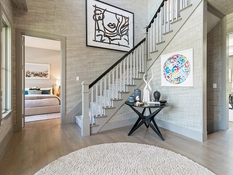 55 Floyd St — Photo 3