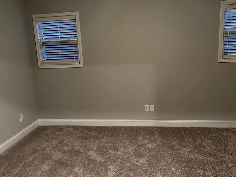 103 Solomon Dr — Photo 18