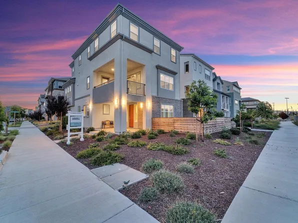 2349 S Evergreen Loop, San Jose, CA 95122