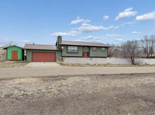 723 W Valley Rd, La Barge, WY 83123