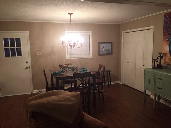5th image of 2411 Belair Dr