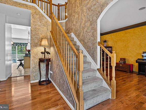 5th image of 5076 Springhouse Cir