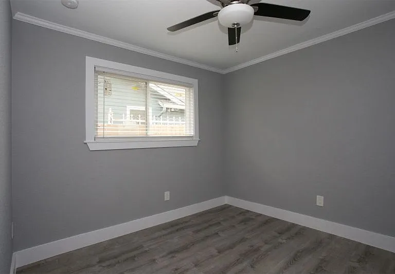 1103 Booker Ave #B — Photo 11