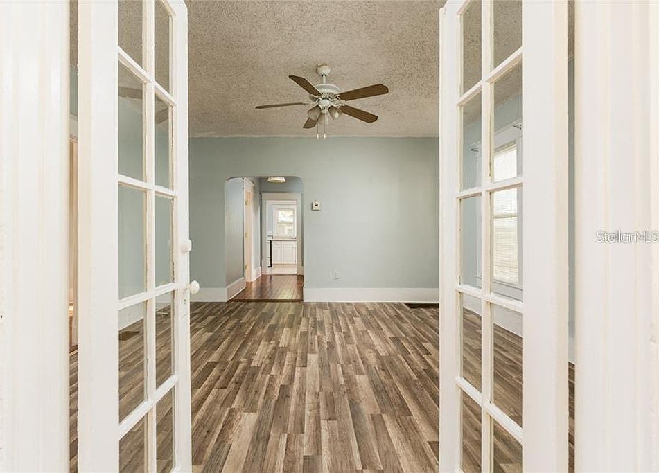 2nd image of 816 6th St N