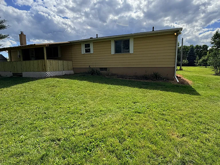 75090 Van Dyke Ave — Photo 6