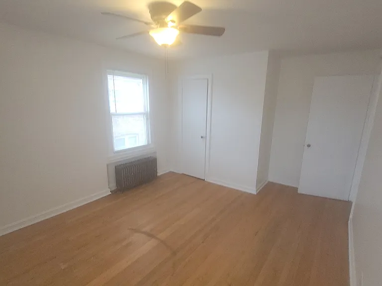 1645 Elmwood Ave #2R — Photo 6