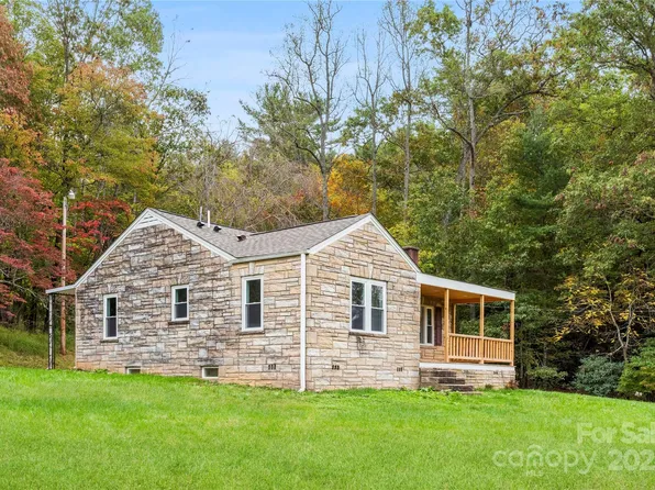 421 Hazel Brook Rd, Marshall, NC 28753