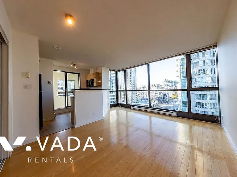 1331 Alberni St #1510 — Photo 1