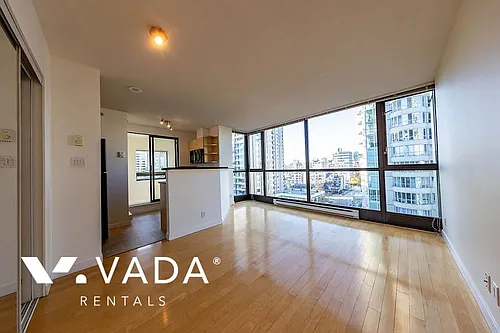 1331 Alberni St #1510 Photo 1