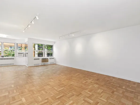 150 East 77th Street 3D image 3 of 8