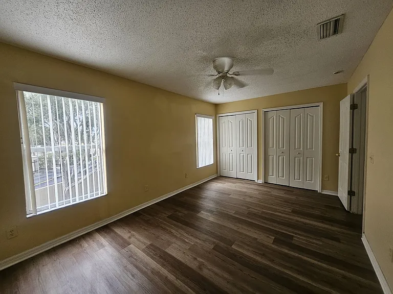 10106 Belleville Pl — Photo 37