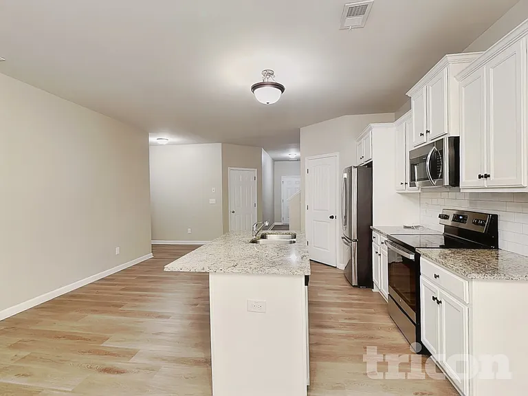169 Magnaview Dr — Photo 4
