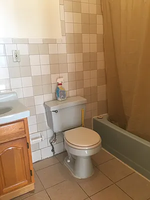 Rented by Danielle Stoller, LREB | media 9