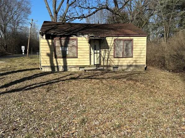 20986 W Genoa Ave, Lake Villa, IL 60046