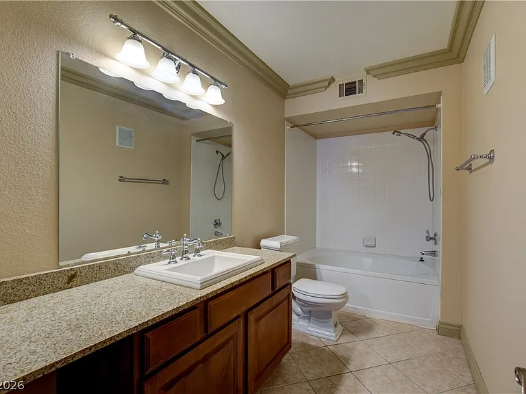 1150 N Buffalo Dr #2033 — Photo 27