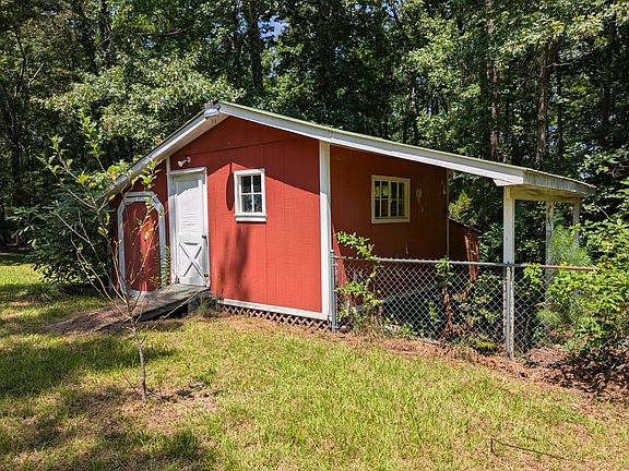 33rd image of 142 Roberts Rd
